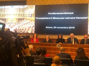 conf-stampa-venezia