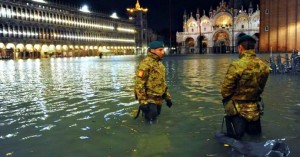 venezia-acqua-alta-690x362