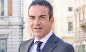 f2c9e2cc-983d-43bf-aa23-9aef2a3ad61f